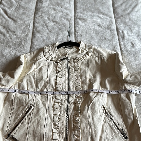 New-JOUJOU jacket - Picture 11 of 17